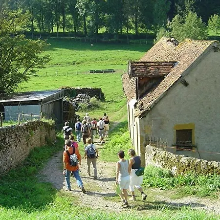 Auberge de jeunesse Le Baugyte - D'etape - 15 Lits