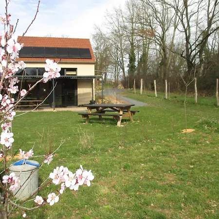 Hostel Le Baugyte - D'etape - 15 Lits *